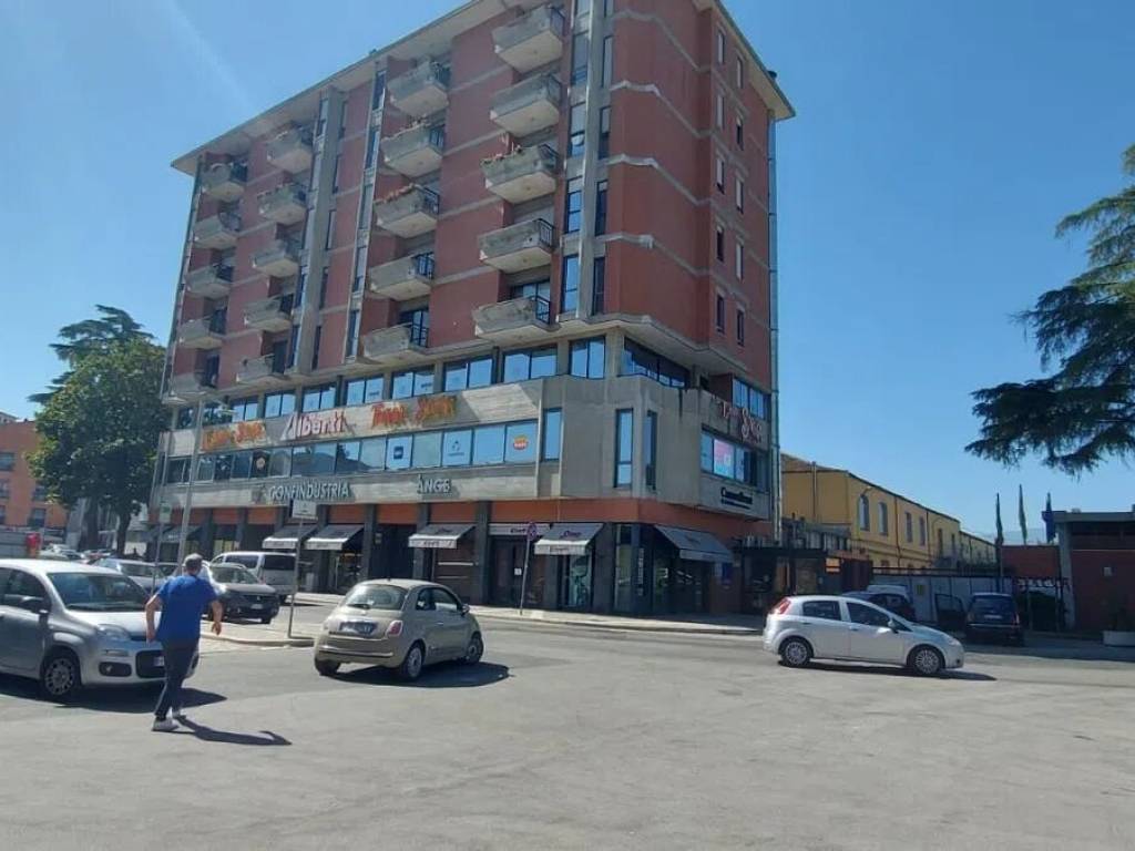 appartamento in vendita a Benevento in zona Ferrovia