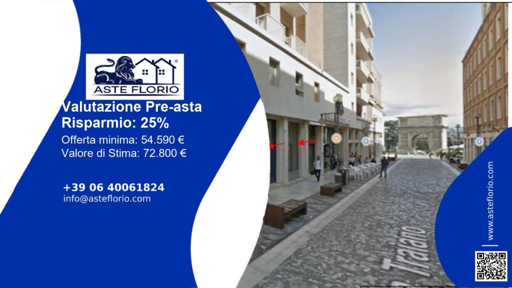 negozio in vendita a Benevento in zona Centro Storico