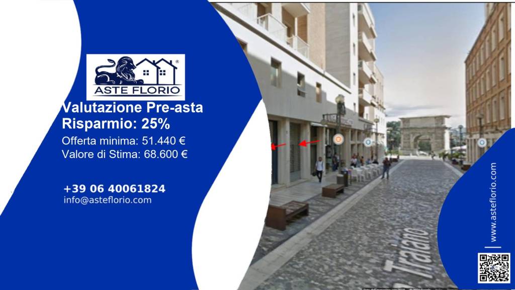 negozio in vendita a Benevento in zona Centro Storico