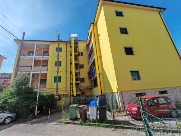 appartamento in vendita a Benevento in zona Libertà