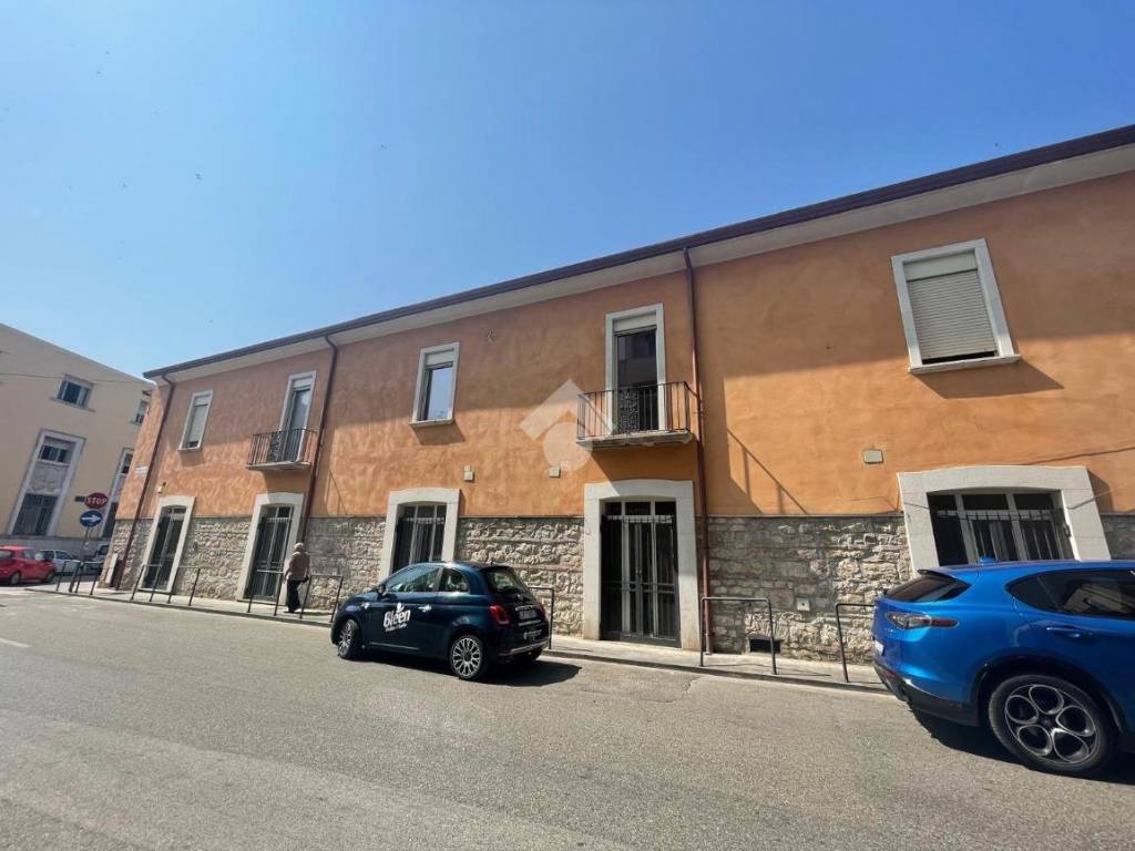 appartamento in vendita a Benevento in zona Centro Storico