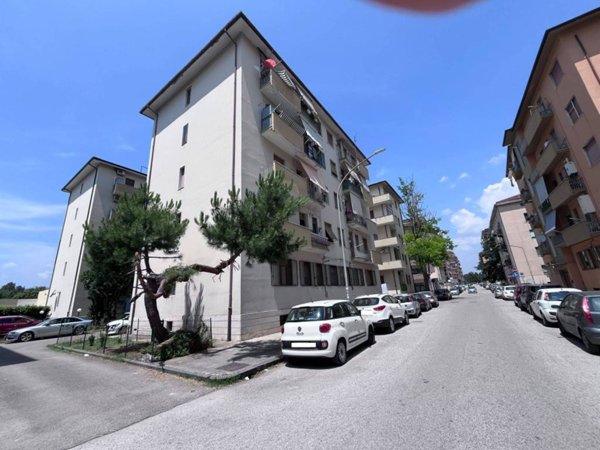 appartamento in vendita a Benevento in zona Ferrovia