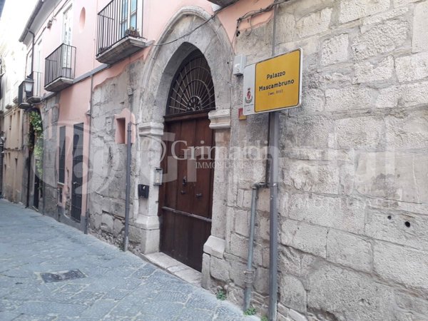 appartamento in vendita a Benevento in zona Centro Storico