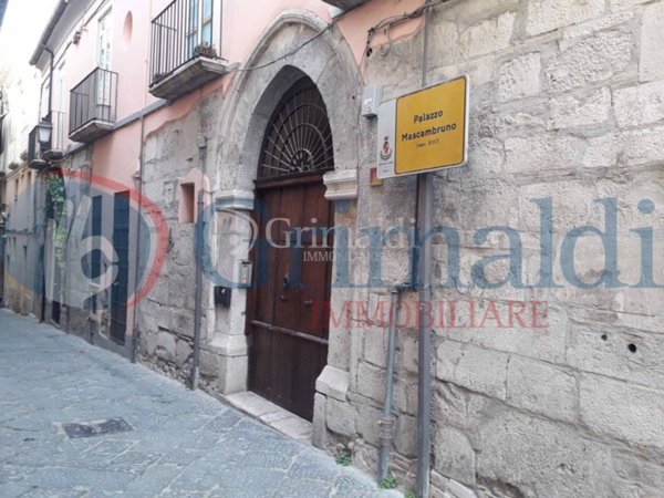 appartamento in vendita a Benevento in zona Centro Storico