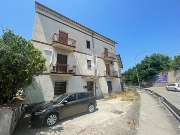 appartamento in vendita a Benevento in zona Ferrovia