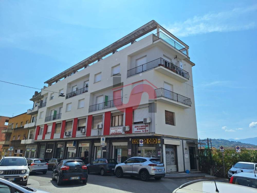 appartamento in vendita a Benevento in zona Centro Storico