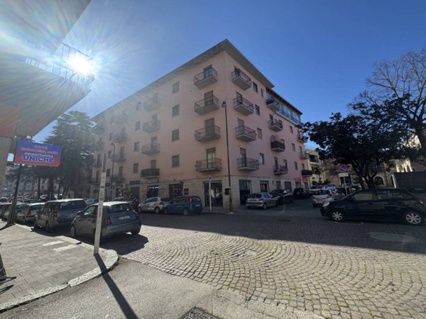 appartamento in vendita a Benevento in zona Centro Storico