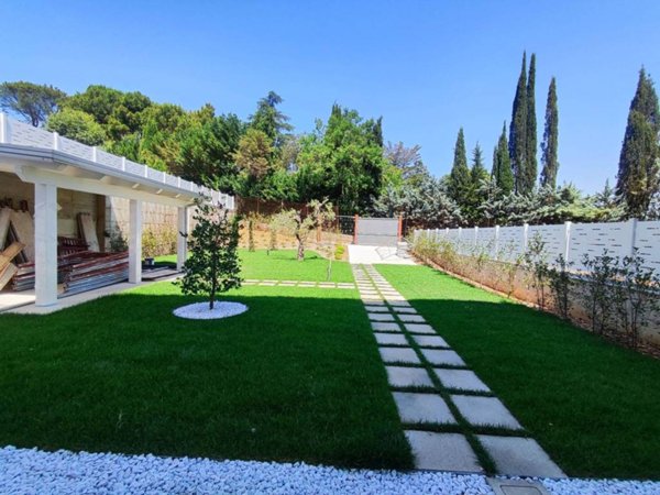 appartamento in vendita a Benevento in zona Pacevecchia