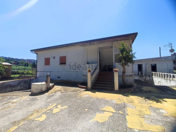 casa indipendente in vendita a Benevento