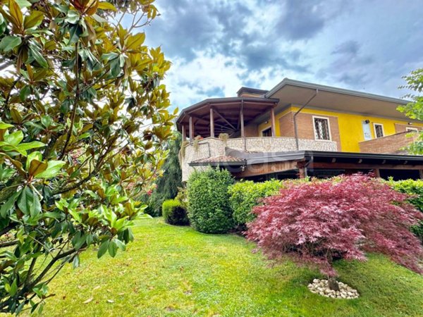 casa indipendente in vendita a Benevento
