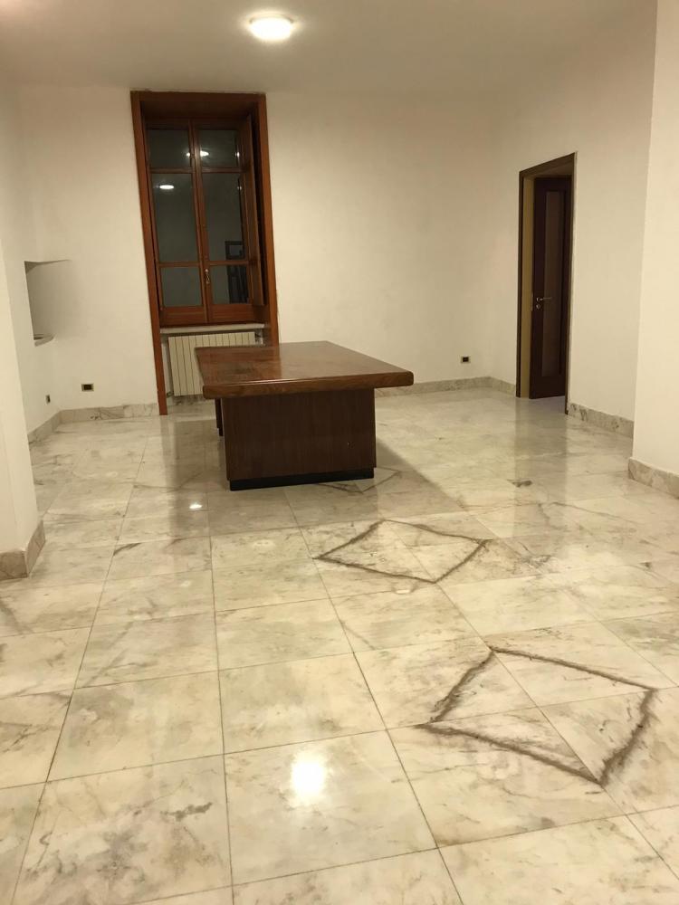 appartamento in vendita a Benevento in zona Centro Storico