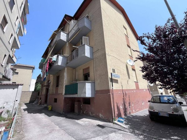 appartamento in vendita a Benevento in zona Libertà