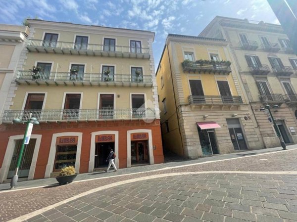 appartamento in vendita a Benevento in zona Centro Storico
