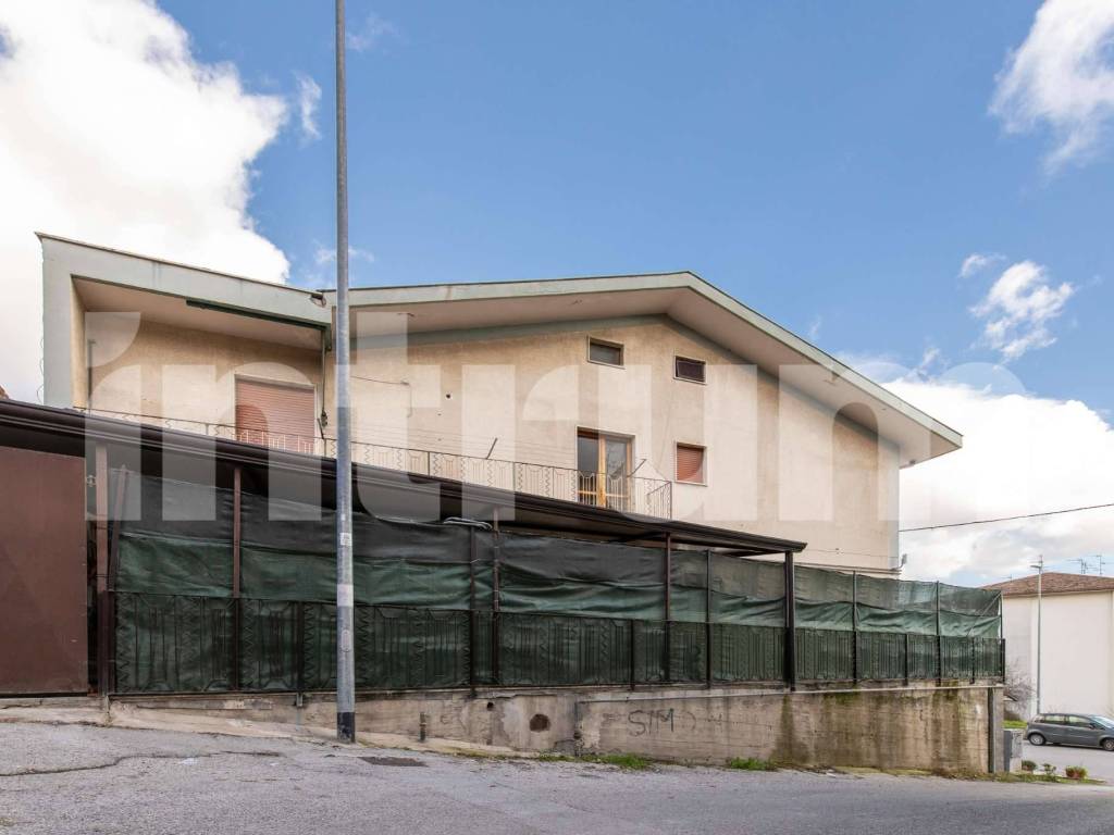 appartamento in vendita a Benevento in zona Libertà