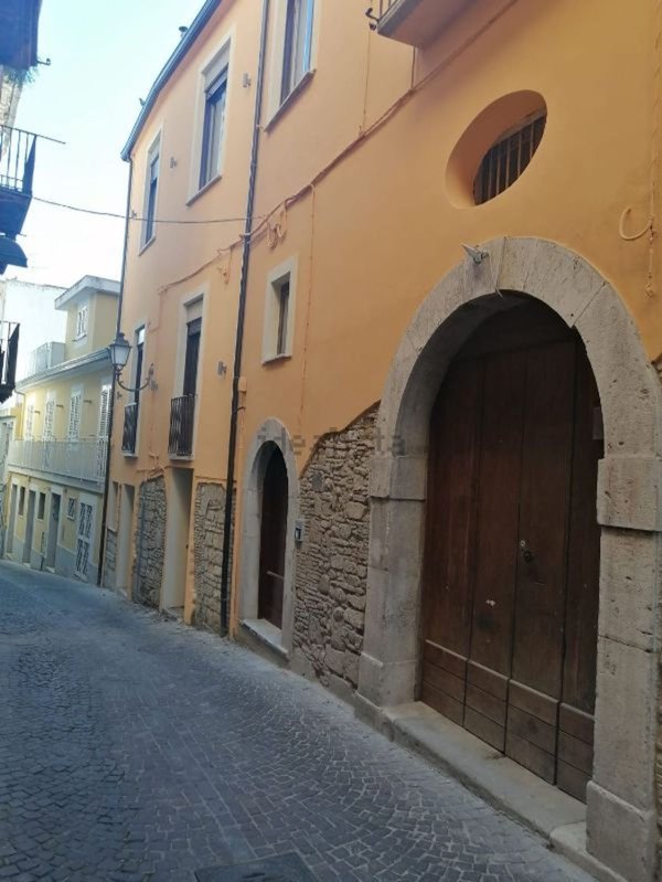 appartamento in vendita a Benevento in zona Centro Storico