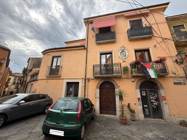 appartamento in vendita a Benevento in zona Centro Storico