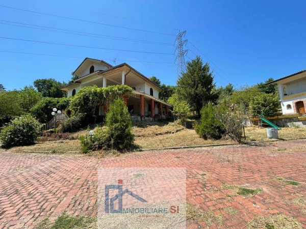 casa indipendente in vendita a Benevento