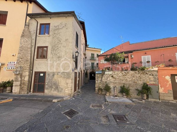 appartamento in vendita a Benevento in zona Centro Storico