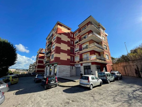 appartamento in vendita a Benevento in zona Libertà