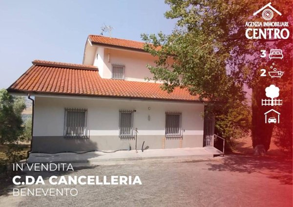 casa indipendente in vendita a Benevento in zona Centro Storico