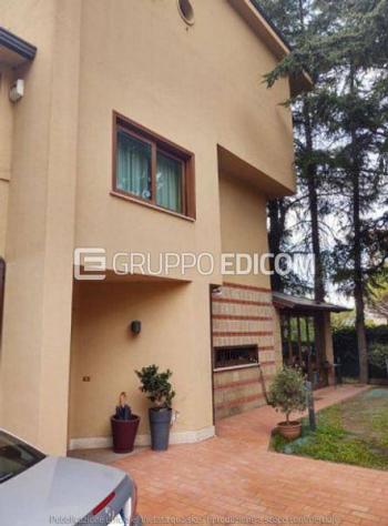 casa indipendente in vendita a Benevento