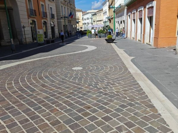 appartamento in vendita a Benevento in zona Centro Storico