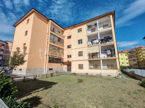 appartamento in vendita a Benevento in zona Libertà