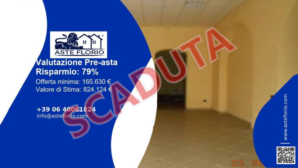 locale commerciale in vendita a Benevento in zona Ferrovia