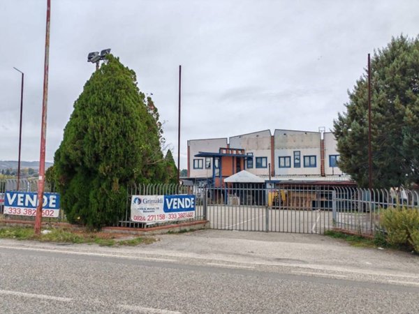 negozio in vendita a Benevento