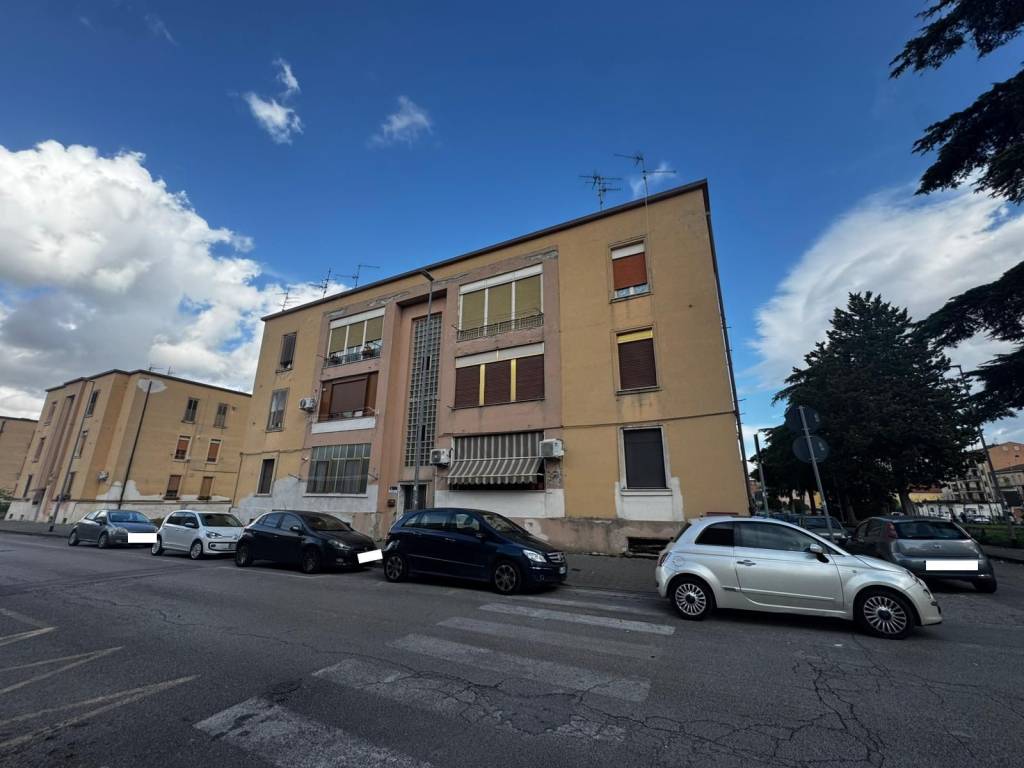 appartamento in vendita a Benevento in zona Libertà