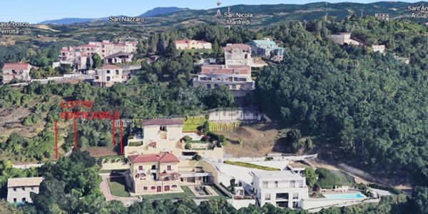 casa indipendente in vendita a Benevento in zona Libertà