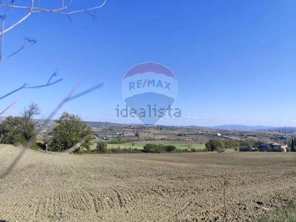 terreno agricolo in vendita a Benevento in zona San Vitale