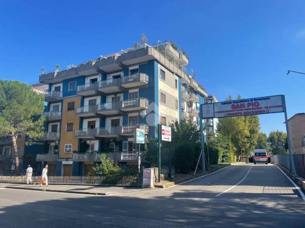 appartamento in vendita a Benevento in zona Pacevecchia