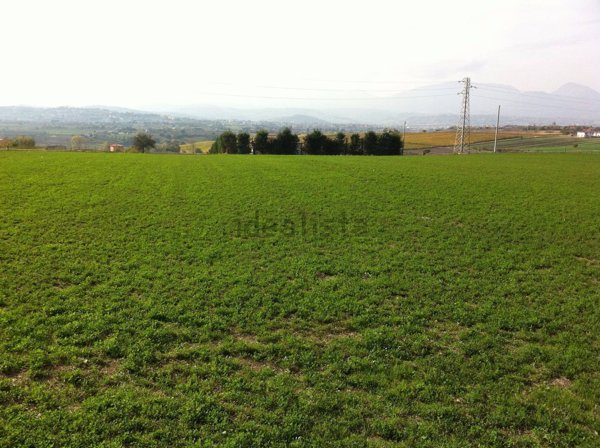 terreno agricolo in vendita a Benevento in zona Cancelleria