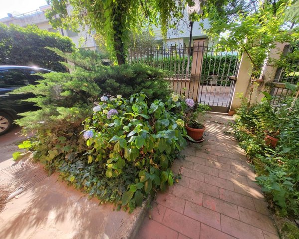 casa indipendente in vendita a Benevento