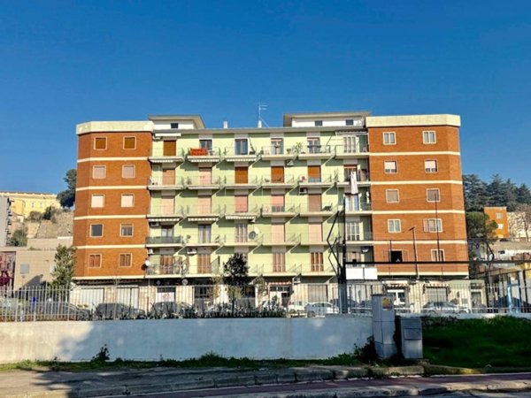 appartamento in vendita a Benevento in zona Libertà