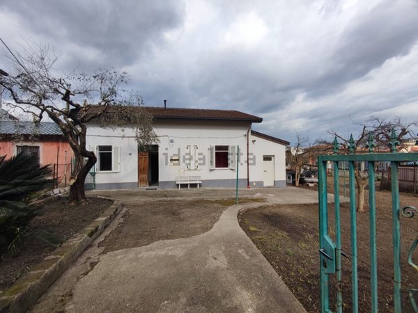 casa indipendente in vendita a Benevento