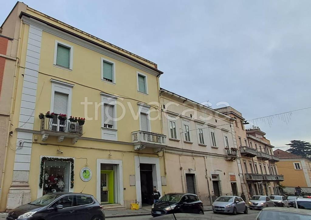 appartamento in vendita a Benevento in zona Centro Storico
