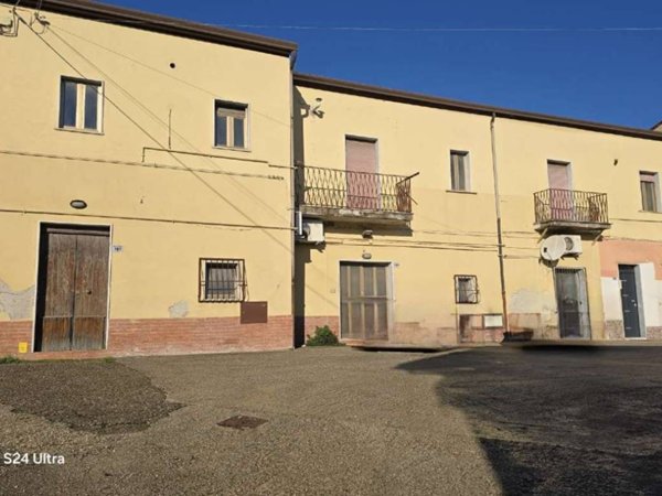 appartamento in vendita a Benevento in zona Libertà