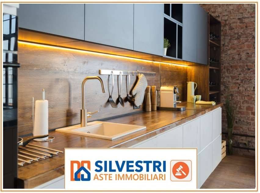 appartamento in vendita a Benevento in zona Centro Storico