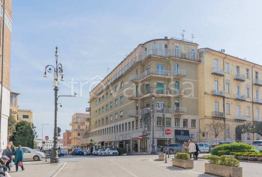 appartamento in vendita a Benevento in zona Centro Storico