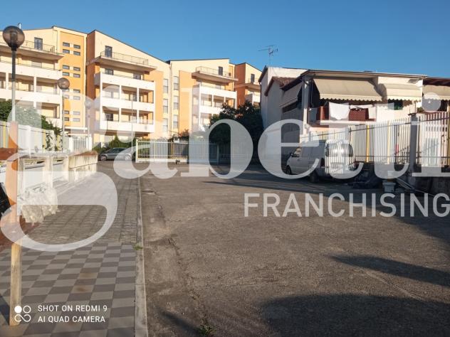 casa indipendente in vendita a Benevento in zona Libertà