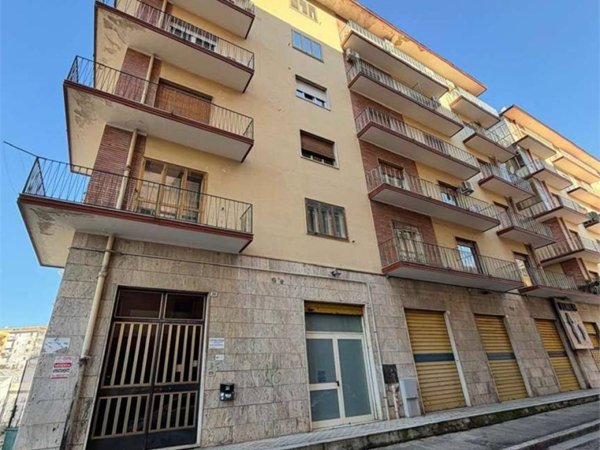 appartamento in vendita a Benevento in zona Centro Storico