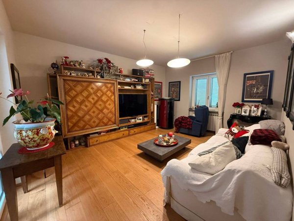 casa semindipendente in vendita a Benevento in zona Porta Rufina