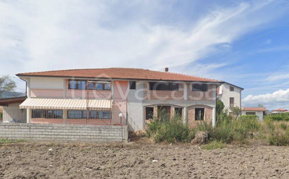 casa indipendente in vendita a Benevento in zona San Vitale