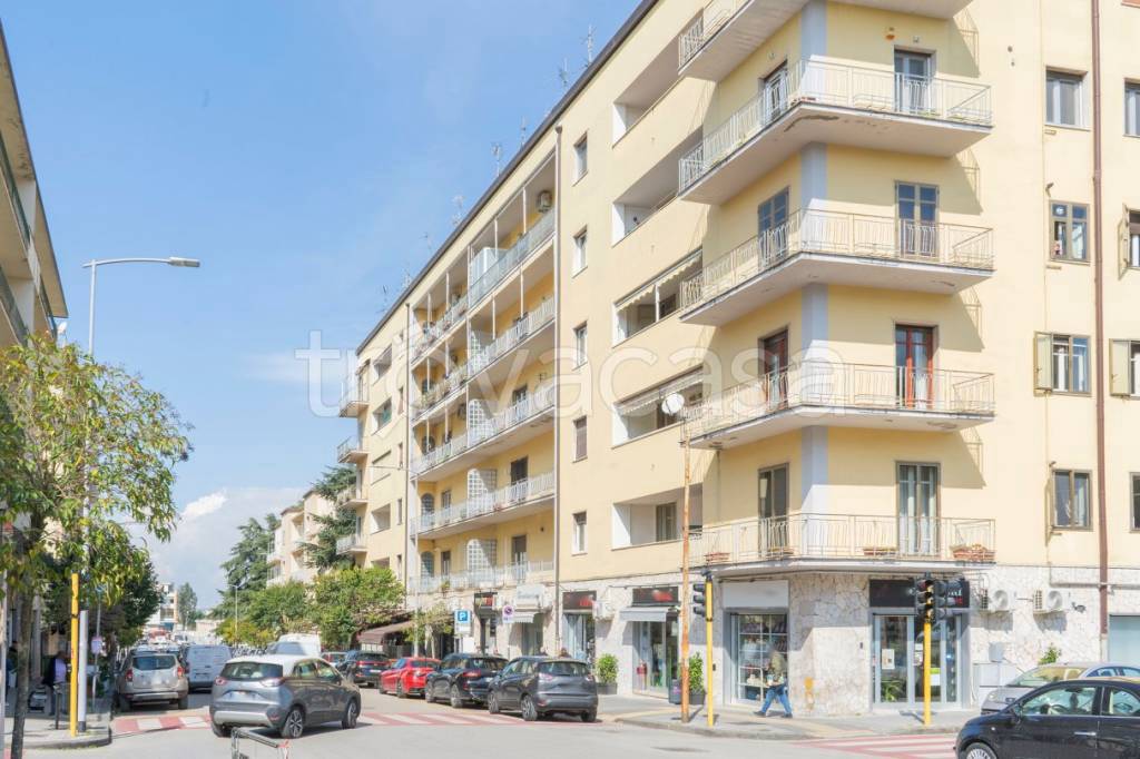 appartamento in vendita a Benevento in zona Mellusi / Atlantici