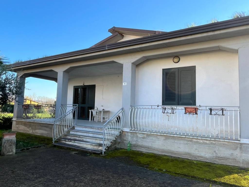 casa indipendente in vendita a Benevento in zona San Vitale