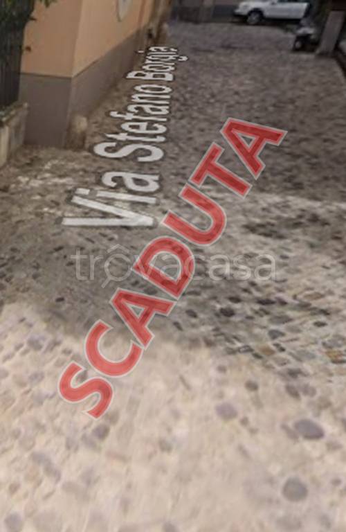 negozio in vendita a Benevento in zona Centro Storico