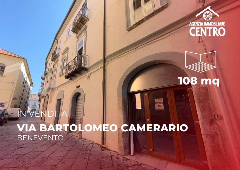 negozio in vendita a Benevento in zona Centro Storico