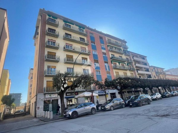 appartamento in vendita a Benevento in zona Ferrovia